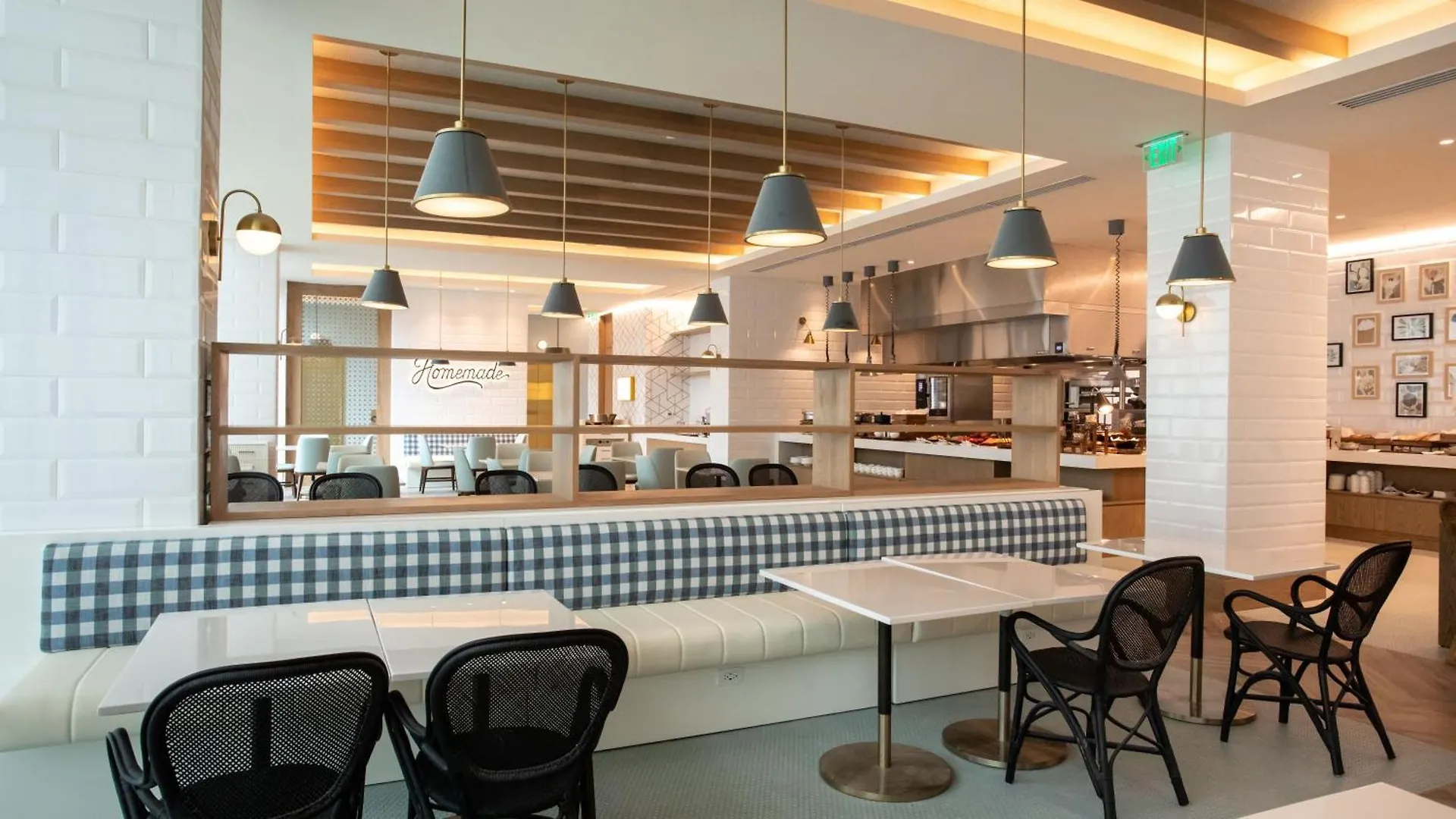 Hotel Courtyard By Marriott Santo Domingo Piantini